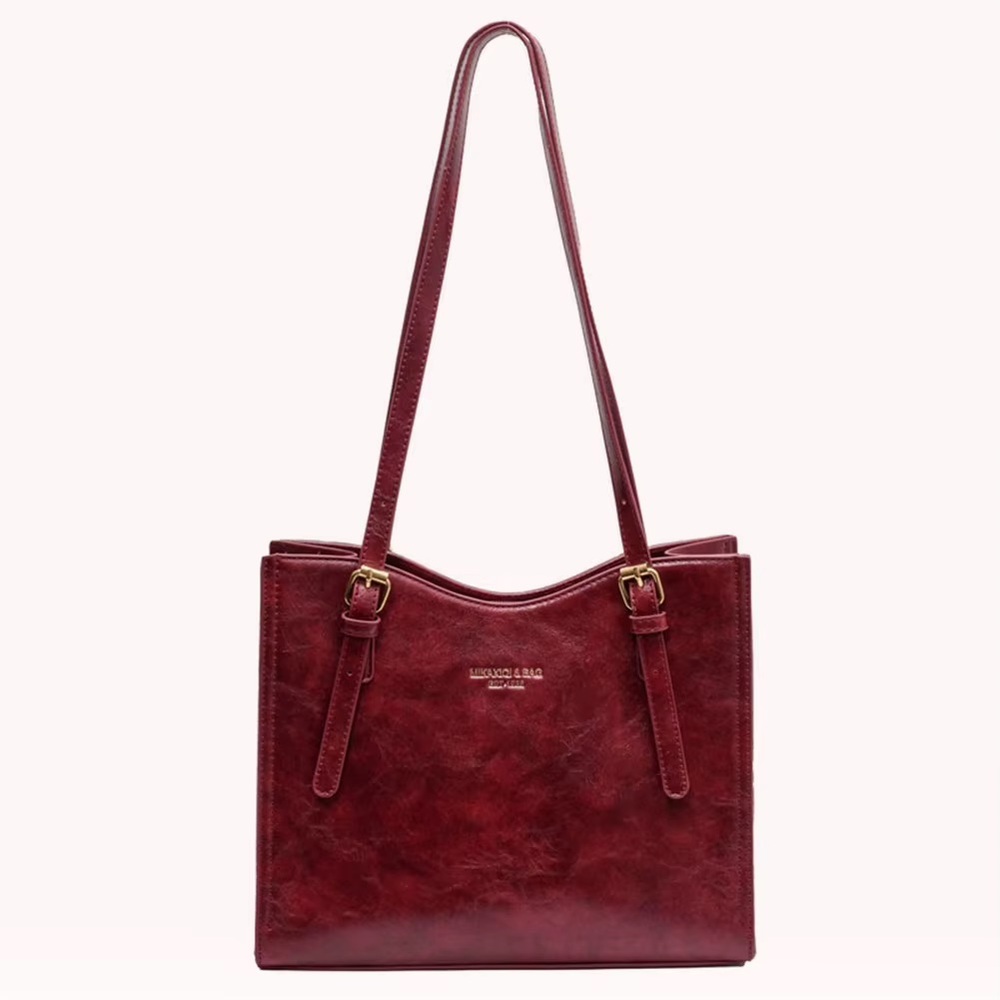 Luxurious Red Leather Shoulder Bag